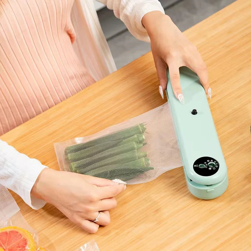 Electric vacuum sealer