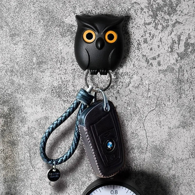 Magnetic Owl Keychain